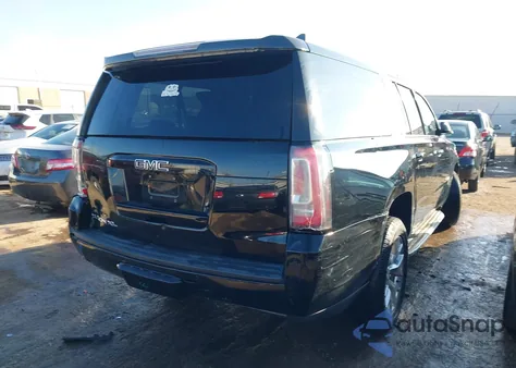 2015 GMC Yukon Xl 1500 Slt z USA, uszkodzony, nr VIN 1GKS2HKC2FR122473